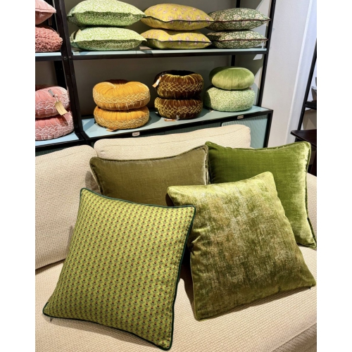 Floral Harmony Pillow/GH01