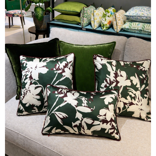 Green and White Decor pillows/GH07.2