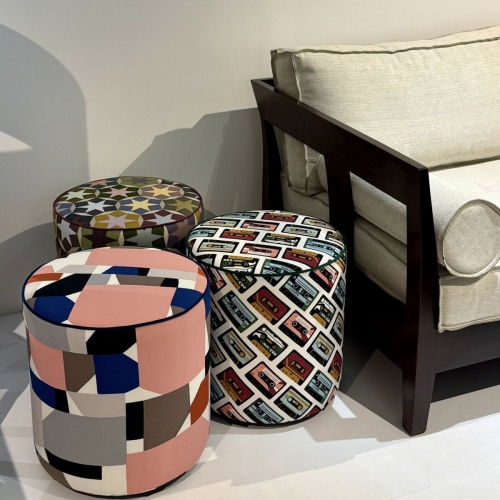 Round stool/DVT8