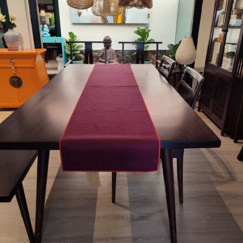 Table runner02
